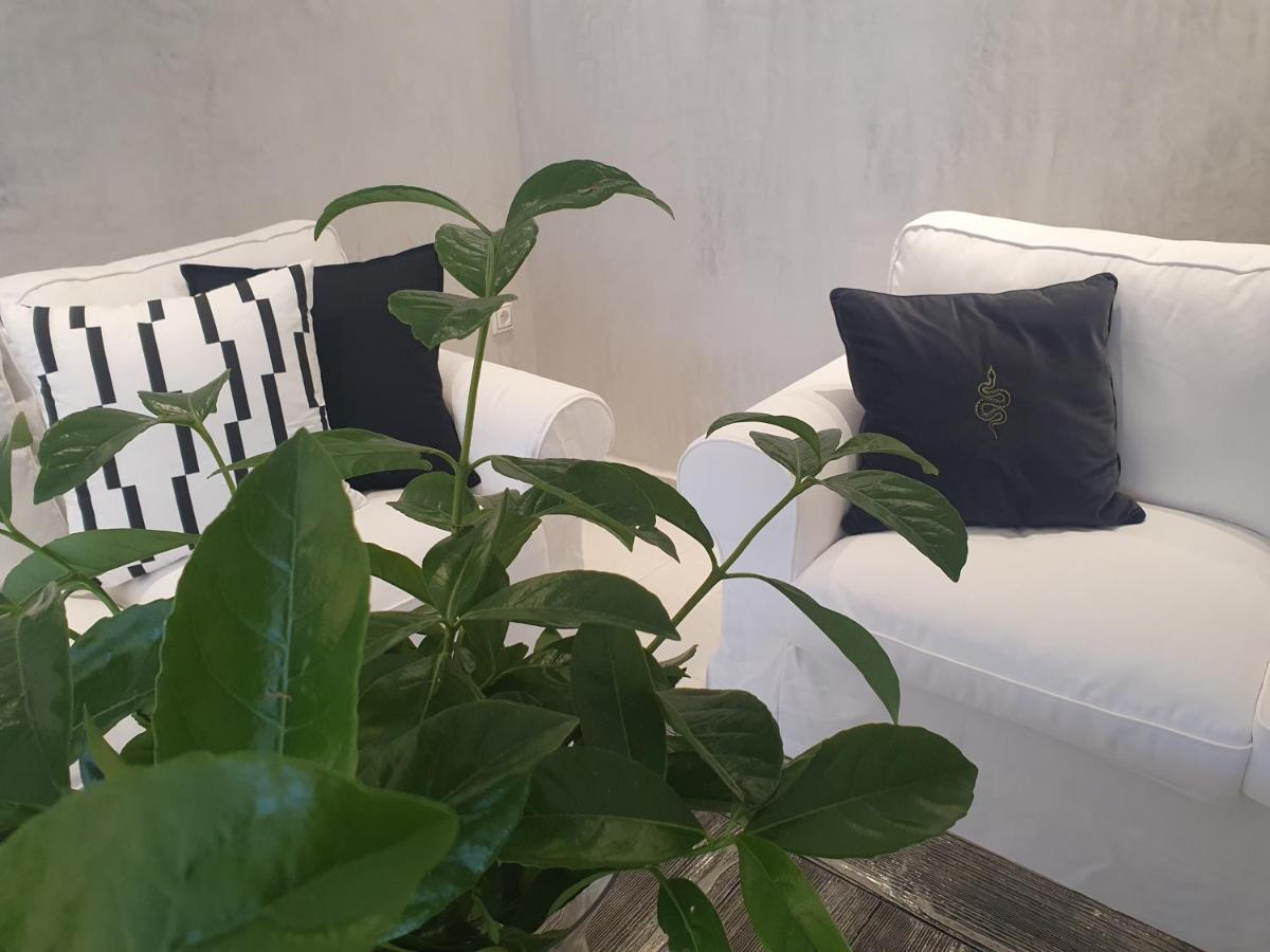 فيلا Dioni Luxury House Nea Iraklitsa المظهر الخارجي الصورة