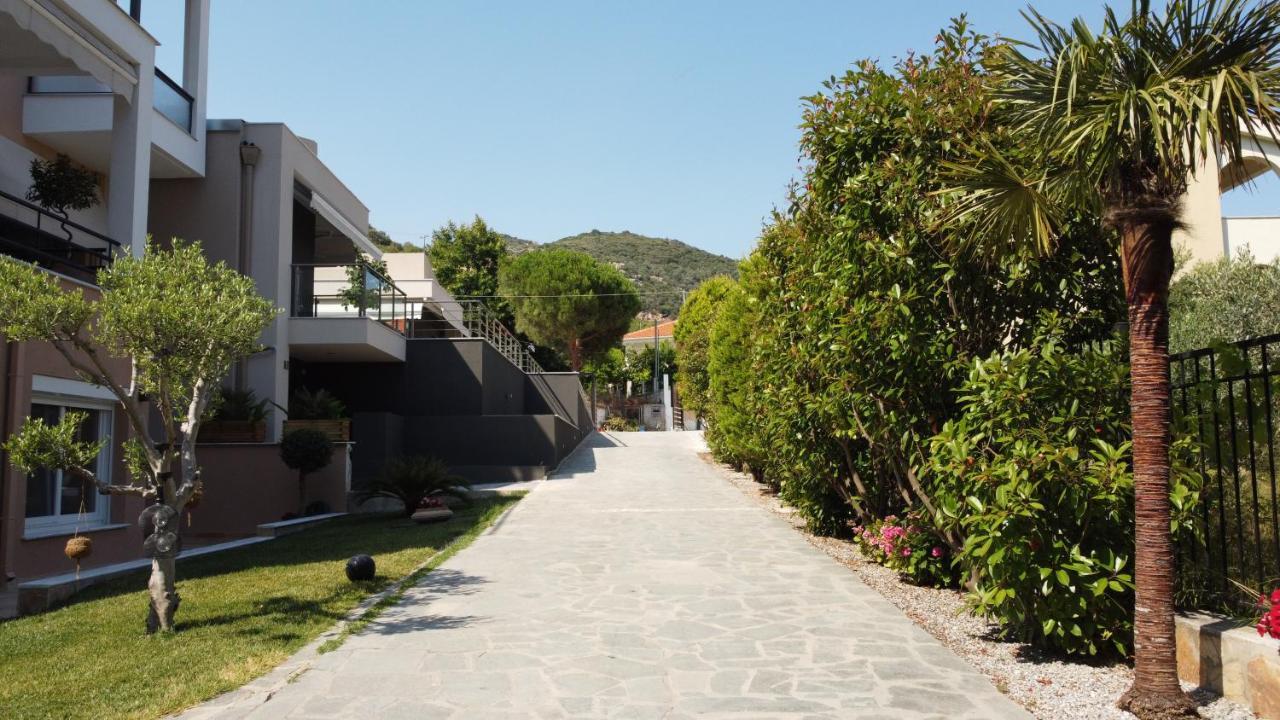 فيلا Dioni Luxury House Nea Iraklitsa المظهر الخارجي الصورة