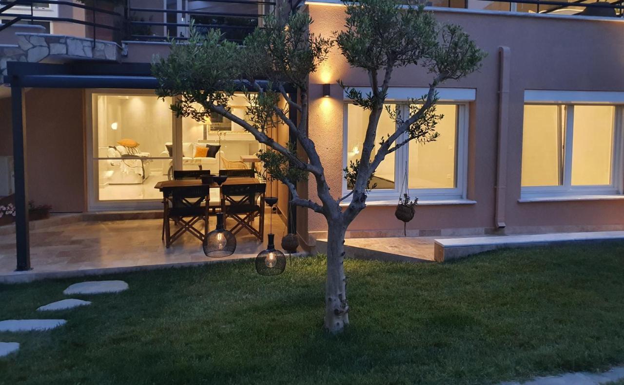فيلا Dioni Luxury House Nea Iraklitsa المظهر الخارجي الصورة